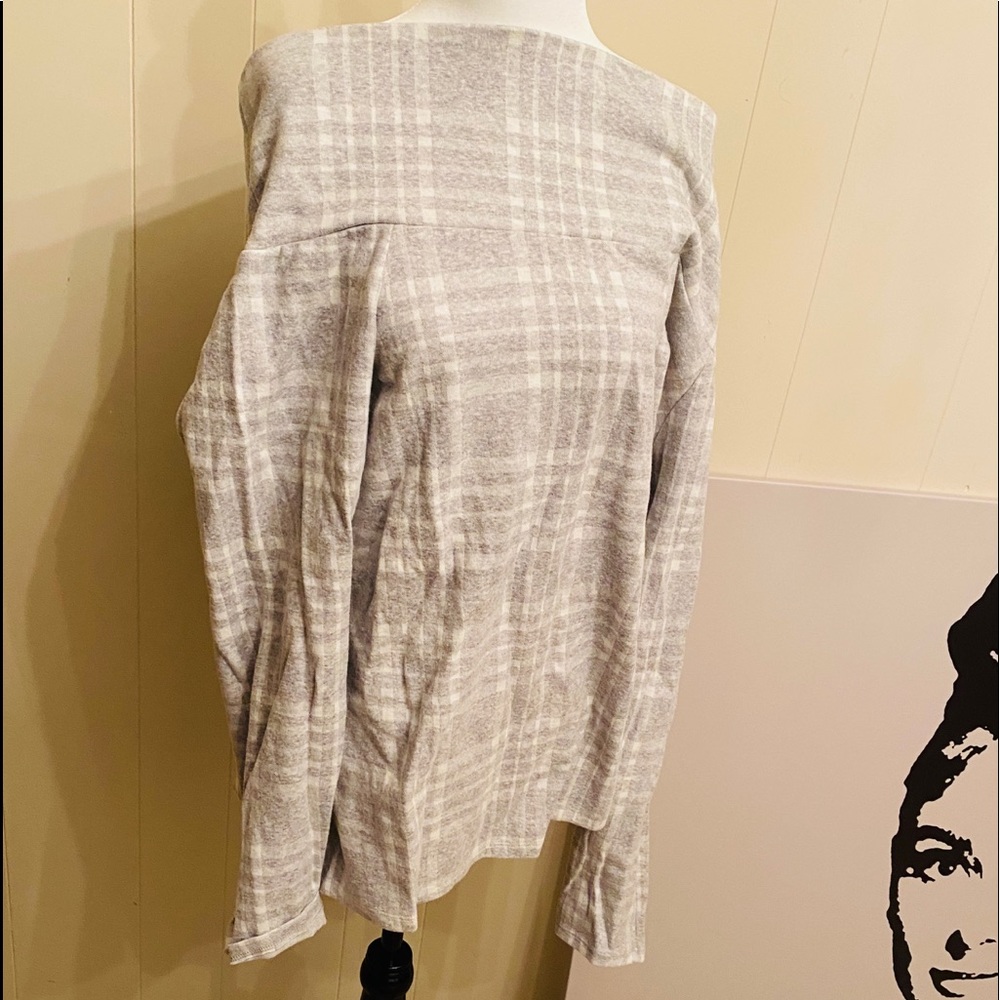 NWOT Banana Republic Off Shoulder cowl plaid shirt